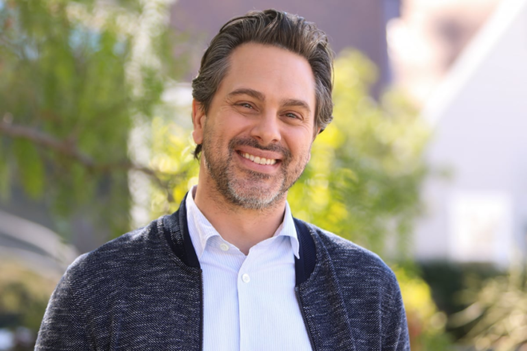 Thomas Sadoski